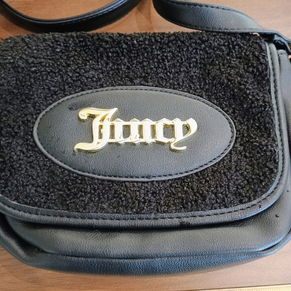 Juicy Couture Black and Gold Crossbody Bag - Picture 2 of 6